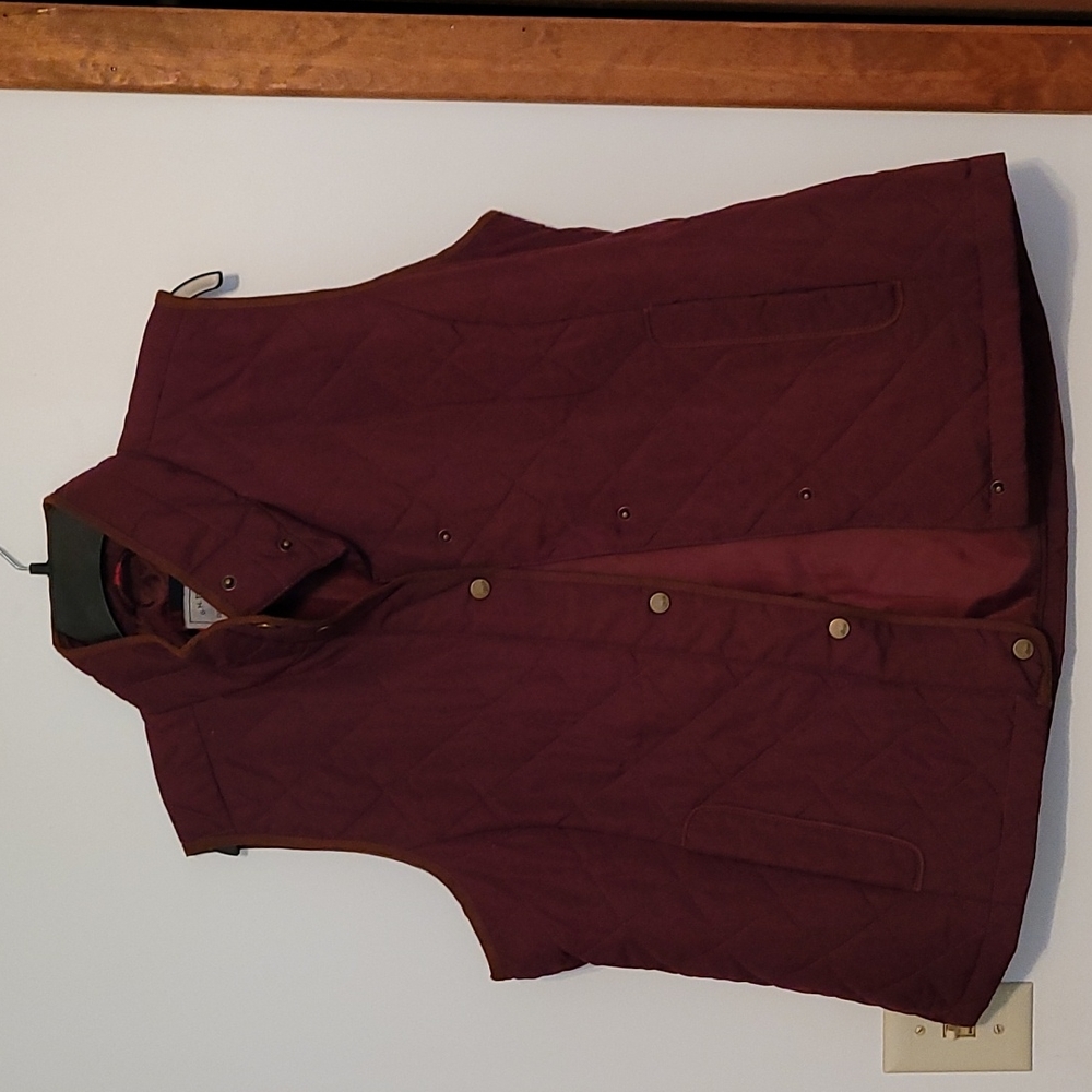 G H Bass ladies quilted vest